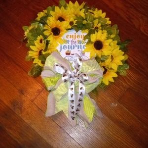 Floral sunflower wreath